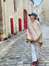 Load image into Gallery viewer, Poncho Saint-Émilion - 100% Cotton
